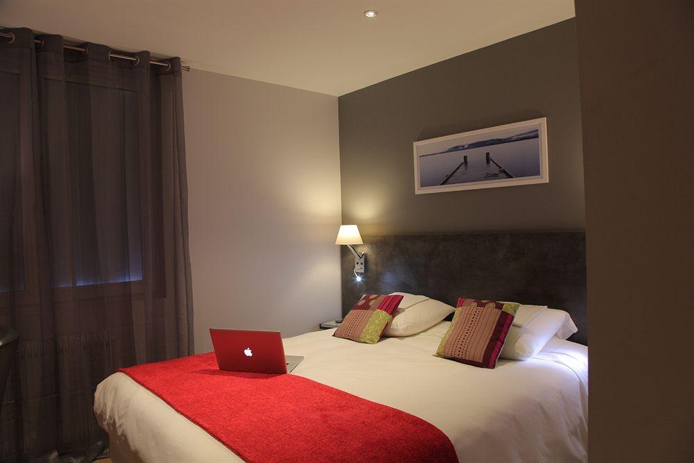 Cozy Hôtel Logis Morlaix Plouigneau Buitenkant foto